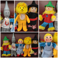 Wooden Finger puppets Wizard of Oz - Toddler kids preschool family daycare story telling aids