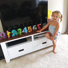 3D Number and counting sticker game for kids - learn numbers and practice counting