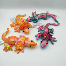 Frilled neck lizard Sandimal Sand weighted pet animal creature calming pocket buddy