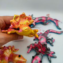 Frilled neck lizards - SANDIMALS Pocket buddy - Sand filled pets