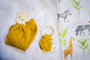 Giraffe rubber teether muslin comforter for babies
