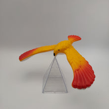 Balance bird - Squashed packaging